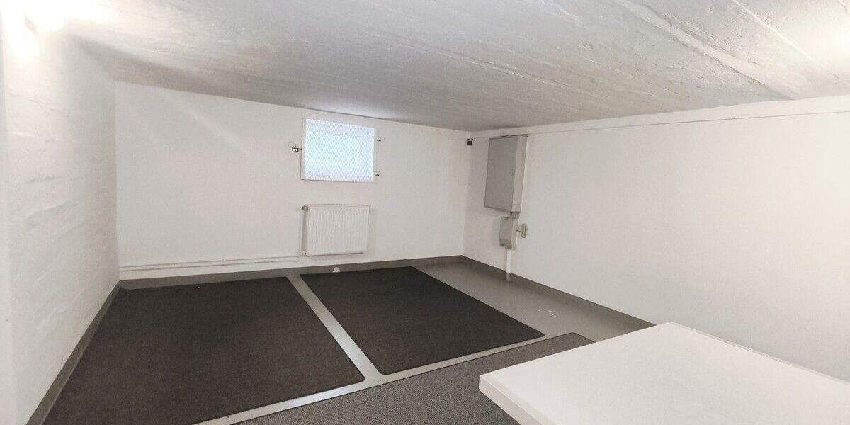 Mehrfamilienhaus, Wohnhaus Hagenow - 9 Zimmer, 260 m&sup2;, 265.000&euro; | Angebot:25674811