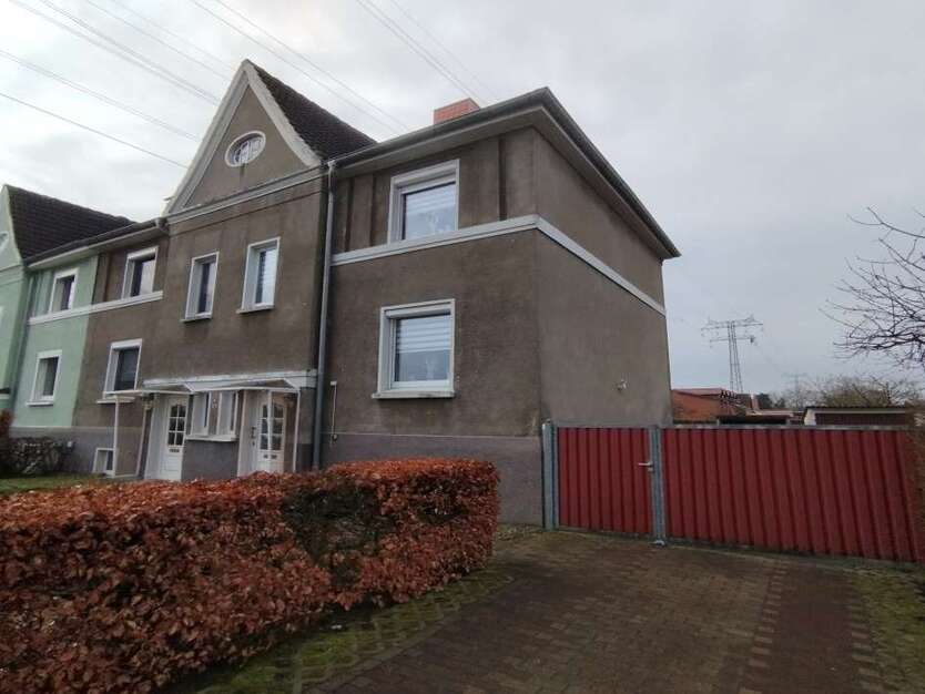 Haus zum Kaufen in Hagenow 135.000 € 93.08 m²