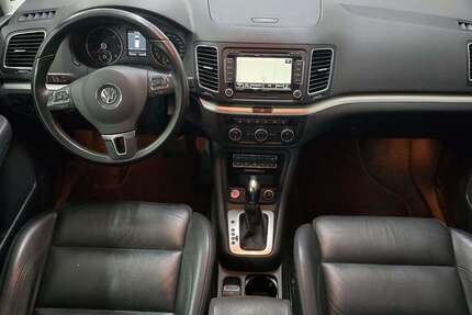 VW Sharan 174.333 km 14.995 € Schwerin 19061