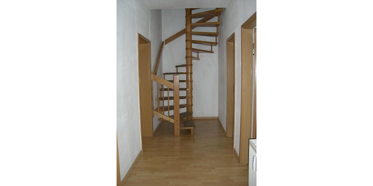 Maisonettenwohnung Schwerin - 3 Zimmer, 81 m&sup2;, 670&euro; | Angebot:26446863