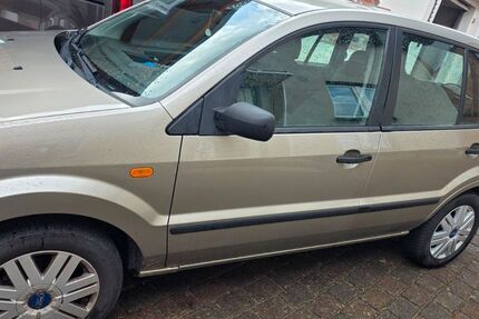 Ford Fusion 179.700 km 1.895 &euro; Gadebusch 19205