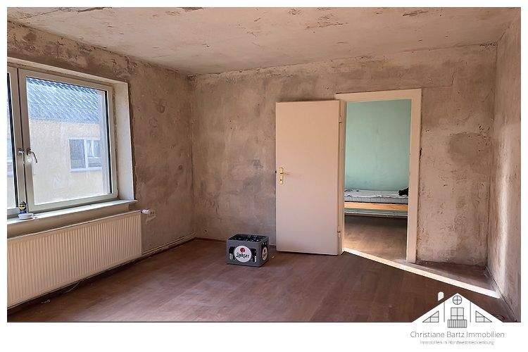 Mehrfamilienhaus, Wohnhaus Warin - 8 Zimmer, 134 m&sup2;, 104.750&euro; | Angebot:25747417