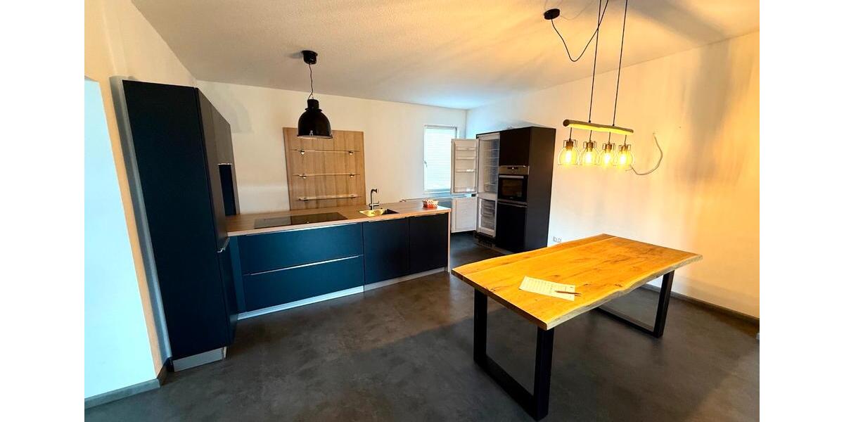 Erdgeschoßwohnung Gadebusch - 3 Zimmer, 120 m&sup2;, 1.200&euro; | Angebot:25252673