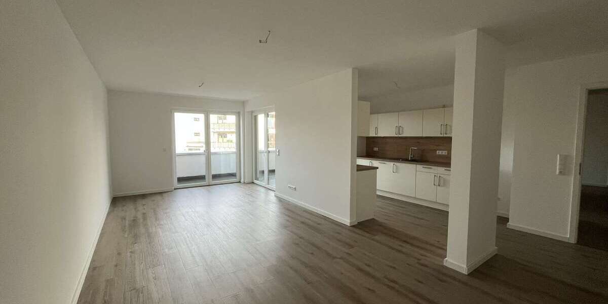Etagenwohnung Schwerin Gartenstadt - 3 Zimmer, 112 m&sup2;, 1.425&euro; | Angebot:25488635