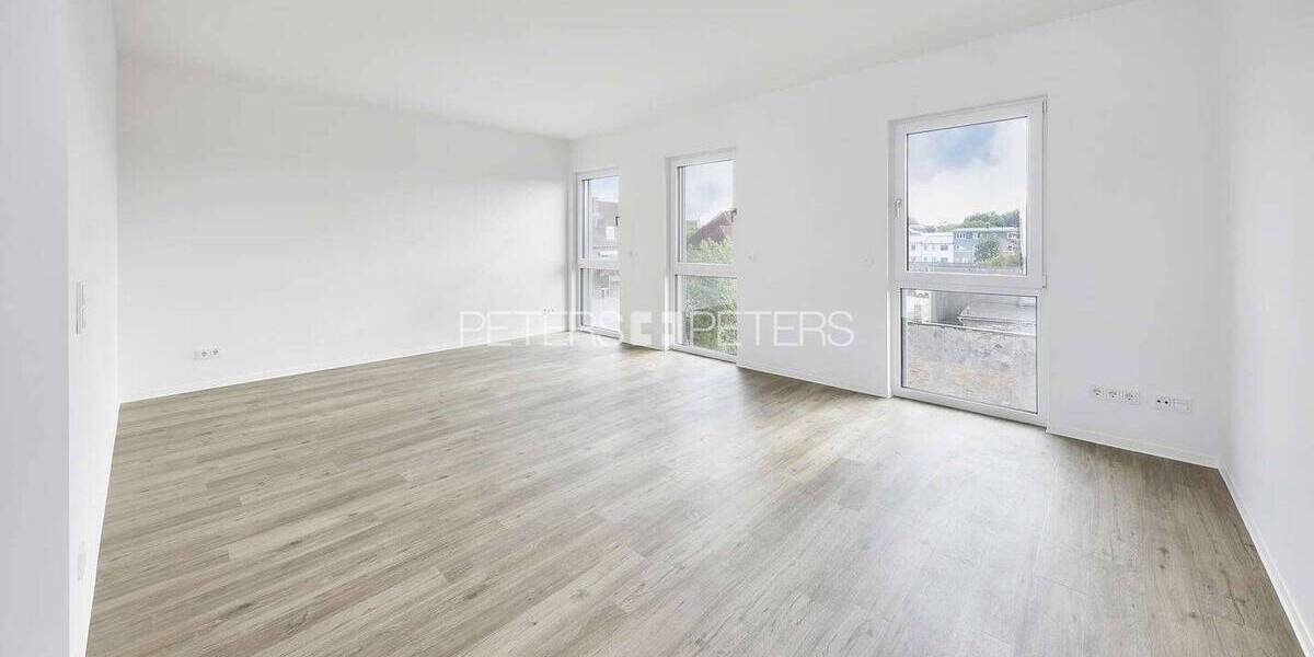 Etagenwohnung Schwerin Werdervorstadt - 5 Zimmer, 134 m&sup2;, 1.499&euro; | Angebot:26066103