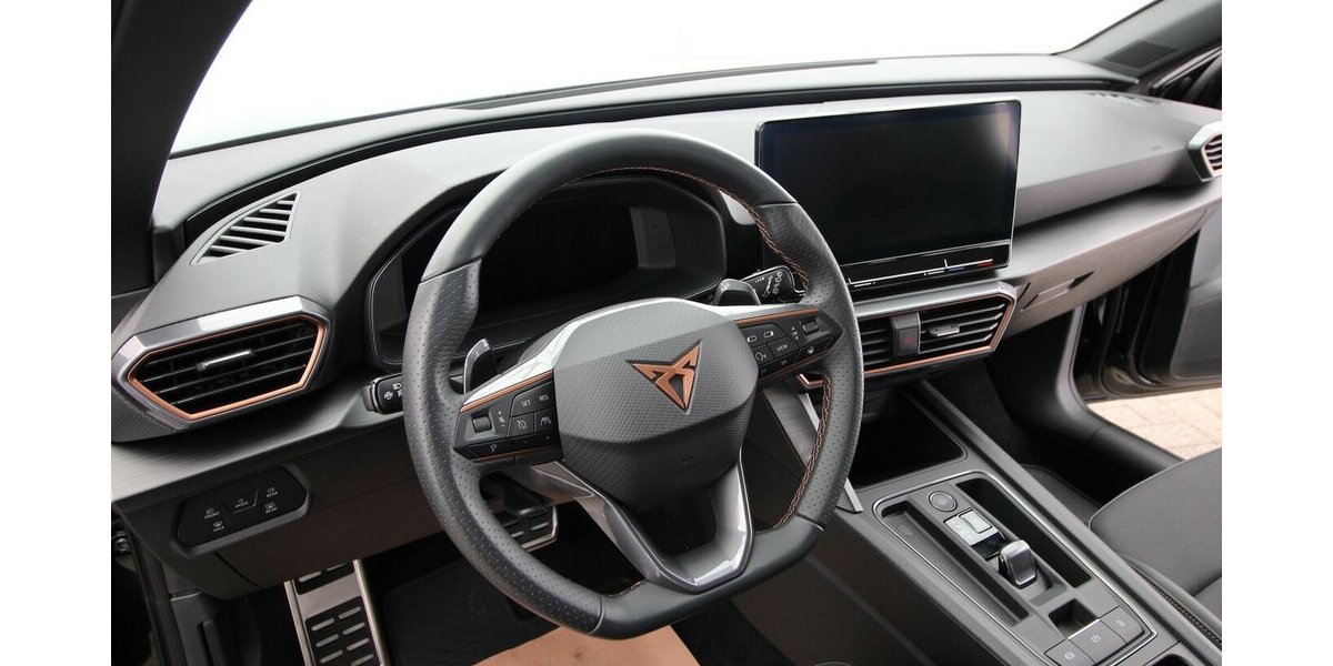 Cupra Leon Sportstourer e-HYBRID 6-DSG NAVI+LED+KAMERA 14.022 km 27.990 &euro; Hagenow 19230