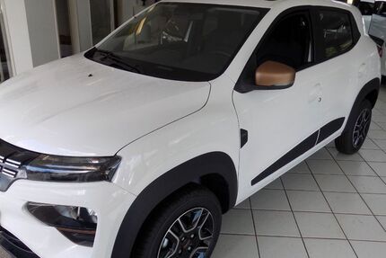 Dacia Spring 3.680 km 15.850 &euro; Schwerin 19061