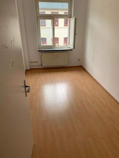 4-Zi.-Mietwohnung in Schwerin Paulstadt 4 zimmer