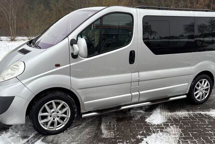 Opel Vivaro 334.000 km 6.690 &euro; Schwerin 19053