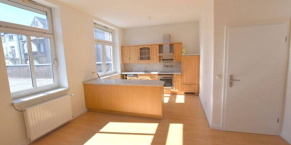 Etagenwohnung Schwerin Weststadt - 3 Zimmer, 84 m&sup2;, 650&euro; | Angebot:26556126