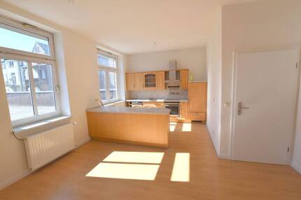 Wohnung Schwerin Weststadt - 3 Zimmer, 84 m&sup2;, 650&euro; | Angebot:26556126