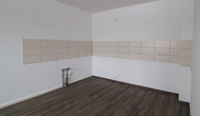 Etagenwohnung Schwerin Gartenstadt - 3 Zimmer, 98 m&sup2;, 678&euro; | Angebot:25900458
