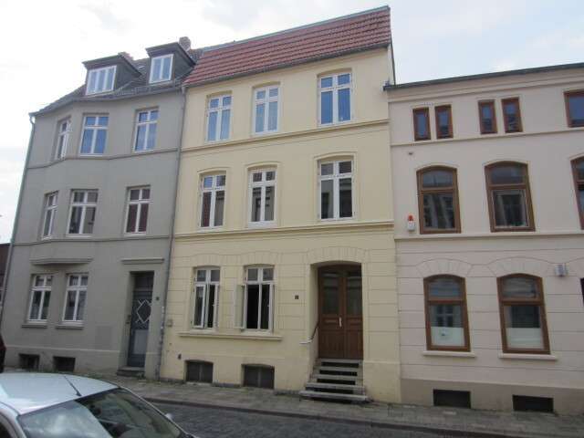 Haus zum Kaufen in Wismar 397.500 € 127 m² 6 zimmer