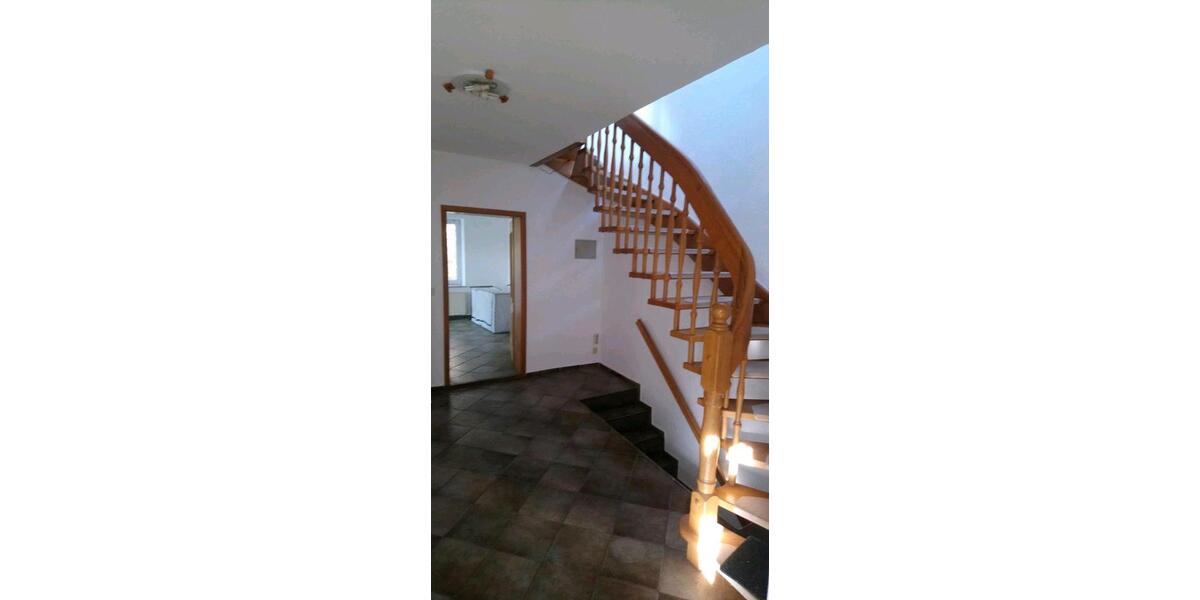 Doppelhaushälfte Schwerin Altstadt - 3 Zimmer, 85 m&sup2;, 1.100&euro; | Angebot:26255583