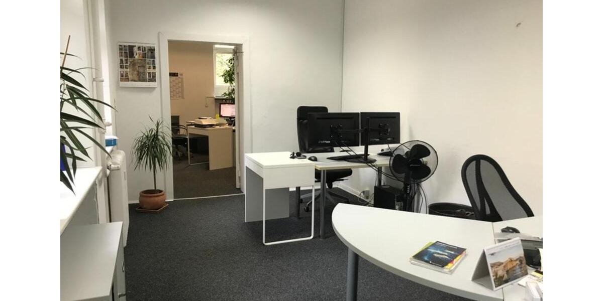 Lager Warmlager Freifläche Büro Garage Self Storage Lagerraum zimmer