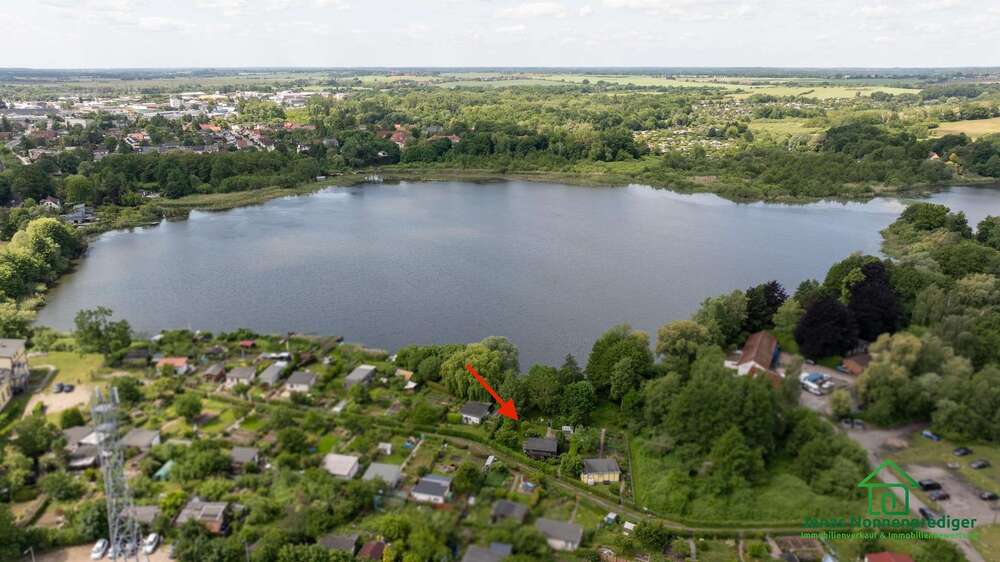 Einfamilienhaus Schwerin Gartenstadt - 1 Zimmer, 27 m&sup2;, 35.000&euro; | Angebot:26916302