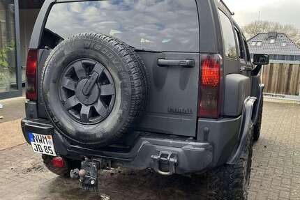 Hummer H3 164.129 km 8.000 &euro; Trams 19417
