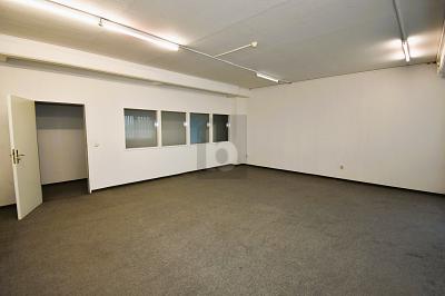 2000M² FÜR IHR BUSINESSKONZEPT IM MISCHGEBIET 50 zimmer