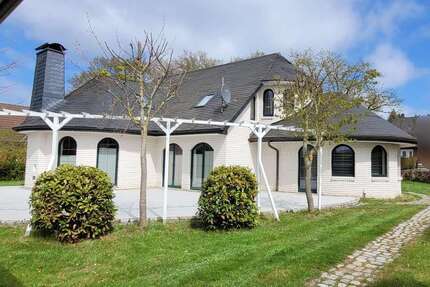 Haus Schwerin Friedrichsthal - 5 Zimmer, 250 m&sup2;, 679.000&euro; | Angebot:26493899