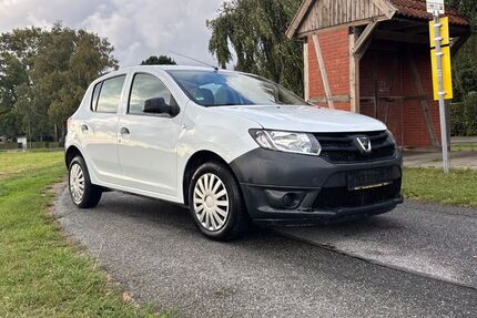 Dacia Sandero 77.500 km 3.200 &euro; Groß Pravtshagen 23936