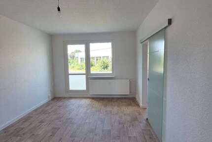 Wohnung Schwerin Mueß - 2 Zimmer, 48 m&sup2;, 360&euro; | Angebot:27014311