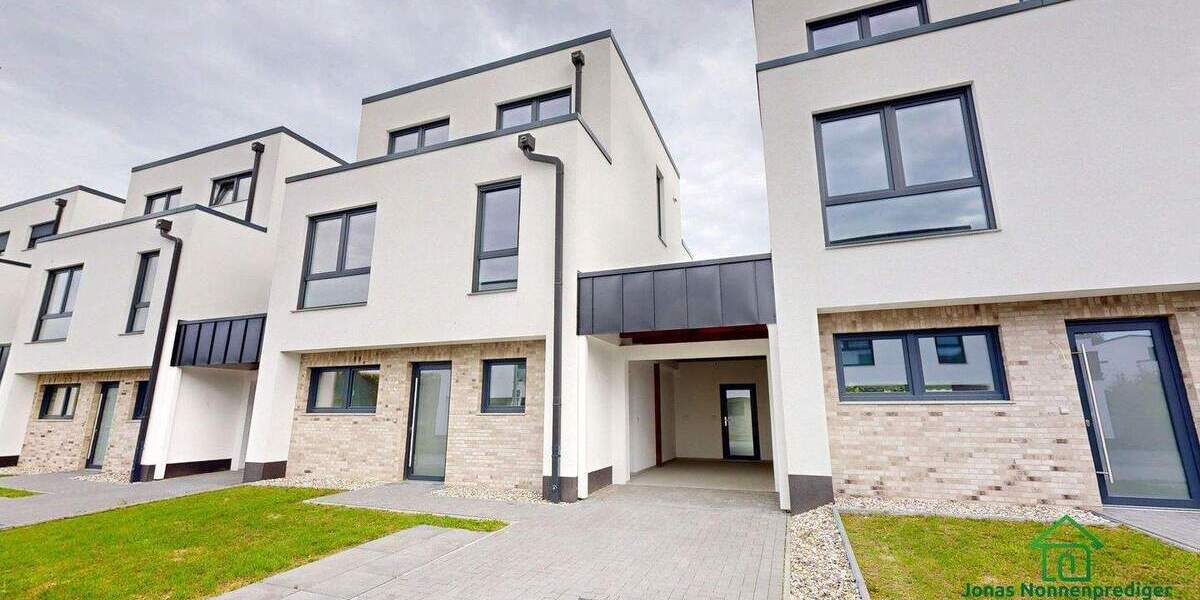 Reihenmittelhaus Schwerin Krebsförden - 6 Zimmer, 144 m&sup2;, 499.000&euro; | Angebot:25697287