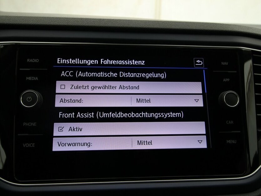 T-Roc 1.5 TSI 7-DSG United R-Line NAVI+LED+ALU19