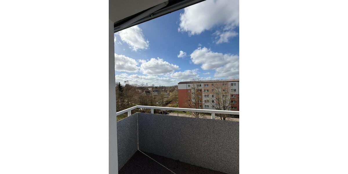 Etagenwohnung Schwerin Friedrichsthal - 2 Zimmer, 44 m&sup2;, 484&euro; | Angebot:25974686
