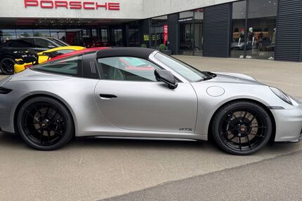 Porsche 992 5.200 km 198.000 &euro; Brüel 19412
