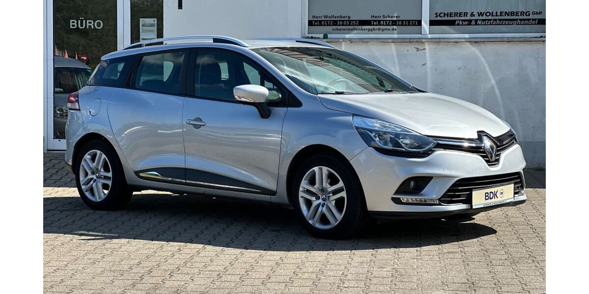 Renault Clio 100.000 km 9.950 &euro; Bandenitz 19230