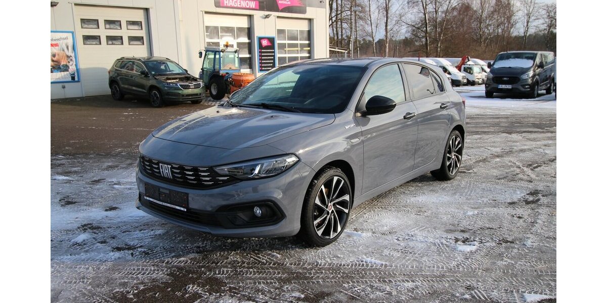 Fiat Tipo Hatchback City Sport KAMERA+AHK+LED+ALU18 28.429 km 15.900 &euro; Hagenow 19230