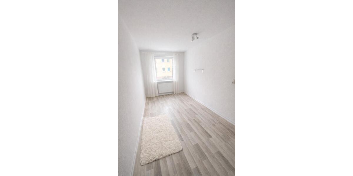 Erdgeschoßwohnung Dorf Mecklenburg - 2 Zimmer, 49 m&sup2;, 392&euro; | Angebot:24854458