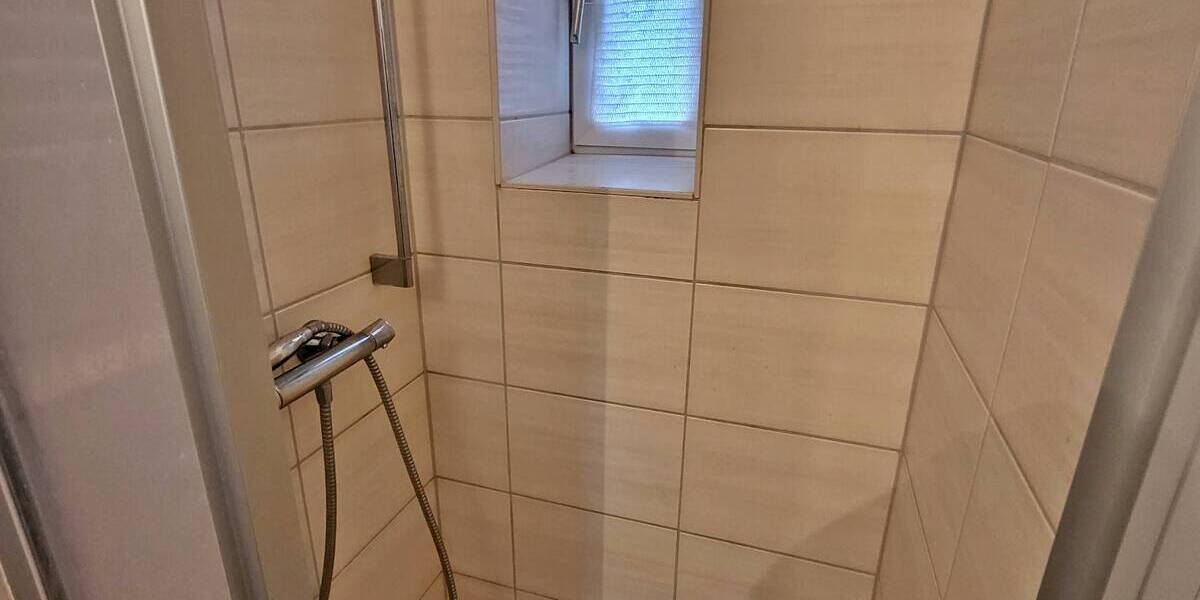 Etagenwohnung Schwerin Lewenberg - 2 Zimmer, 40 m&sup2;, 465&euro; | Angebot:26391167