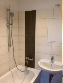 Etagenwohnung Schwerin Mueßer Holz - 3 Zimmer, 57 m&sup2;, 335&euro; | Angebot:26391869