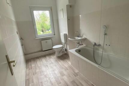 Helle 2 Raum Wohnung im 1.OG inklusive Küchenzeile 2 zimmer