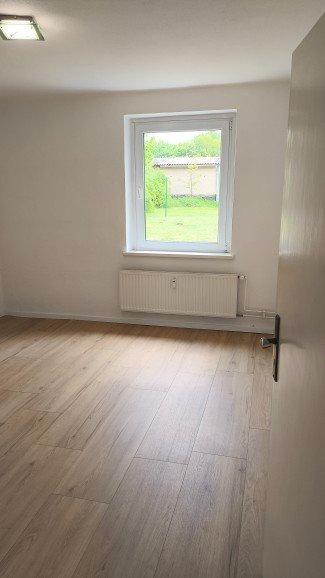 Erdgeschoßwohnung Crivitz - 3 Zimmer, 65 m&sup2;, 535&euro; | Angebot:26589380