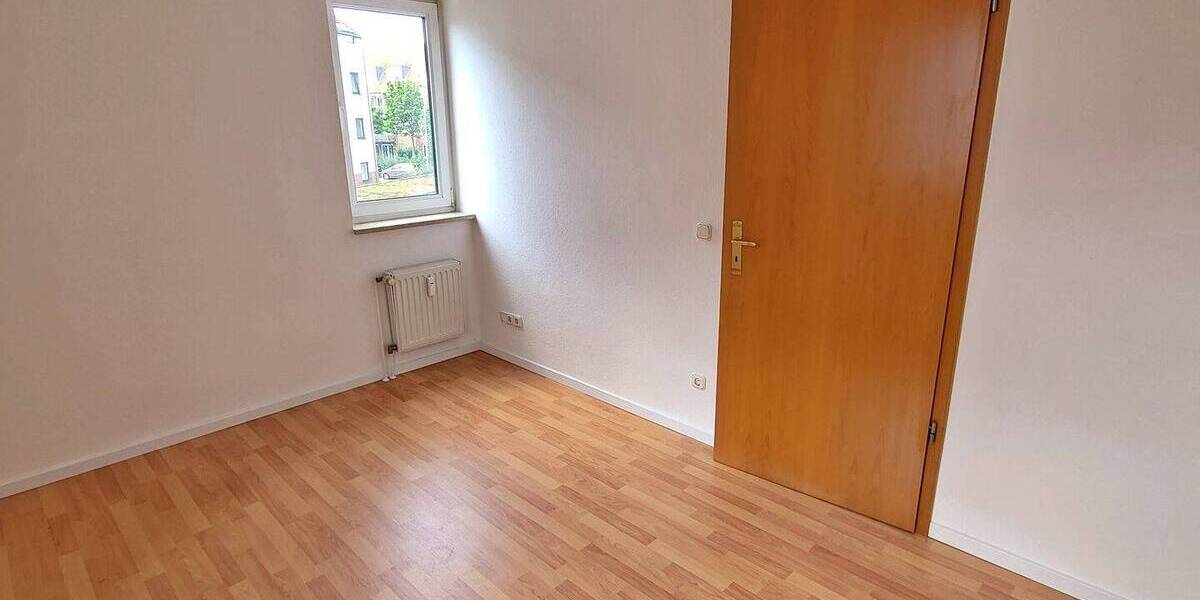 Etagenwohnung Schwerin Krebsförden - 2 Zimmer, 78 m&sup2;, 750&euro; | Angebot:26902574