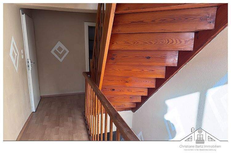 Mehrfamilienhaus, Wohnhaus Warin - 8 Zimmer, 134 m&sup2;, 104.750&euro; | Angebot:25747417