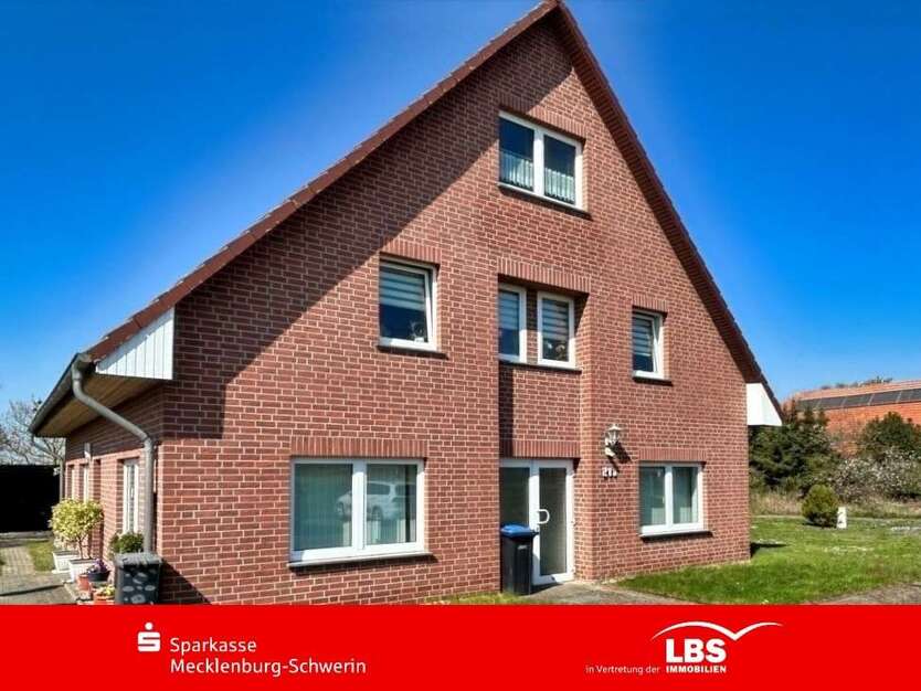 Haus zum Kaufen in Leezen 380.000 € 210 m²