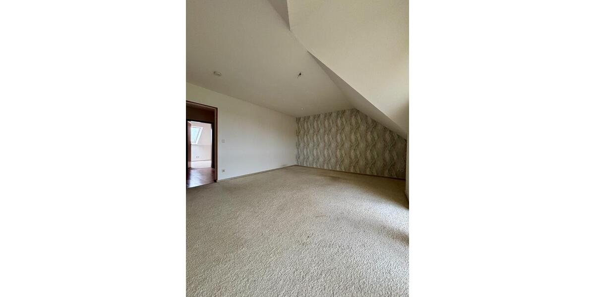 Dachgeschoßwohnung Sternberg - 2 Zimmer, 54 m&sup2;, 486&euro; | Angebot:26227448