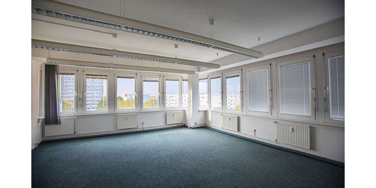 Büro in Schwerin 568,40 € 81.2 m² zimmer
