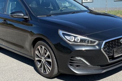 Hyundai i30 278.800 km 6.500 &euro; Rastow 19077