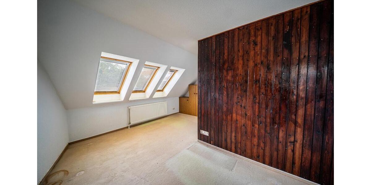 Familienfreundliches Massivhaus mit ausgebautem Studio 5 zimmer