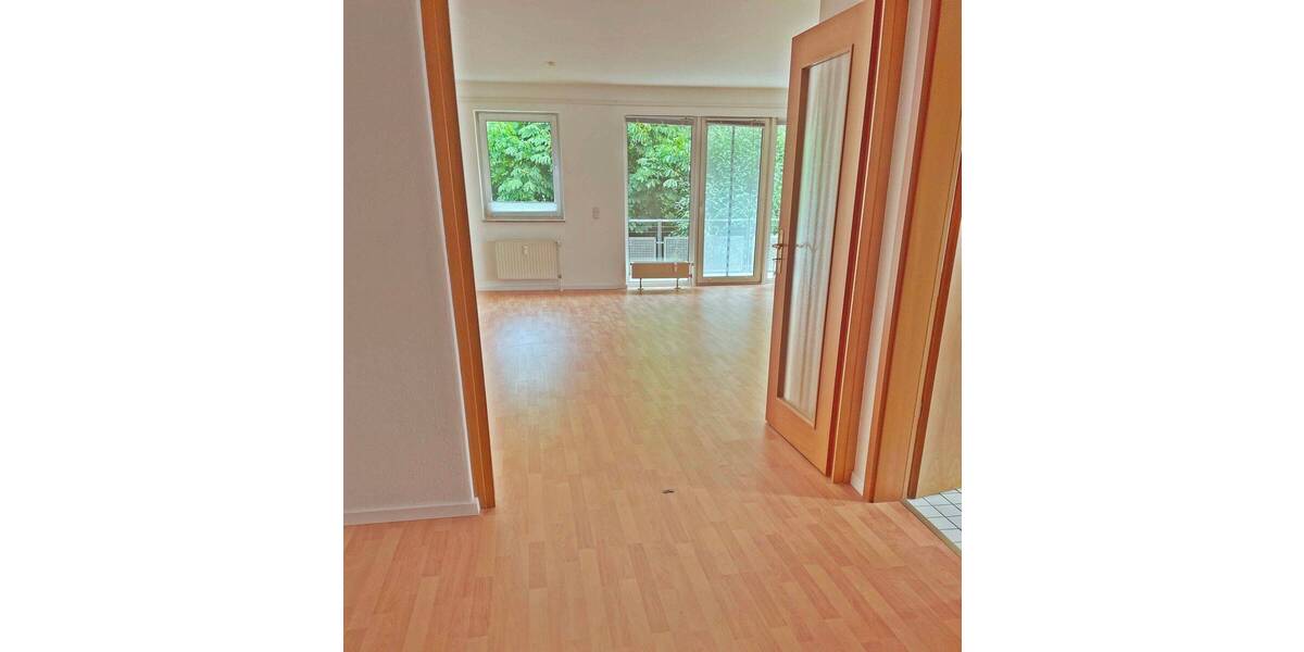 Etagenwohnung Schwerin Krebsförden - 2 Zimmer, 78 m&sup2;, 750&euro; | Angebot:26902574