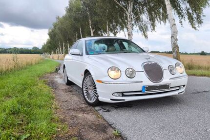 Jaguar S-Type