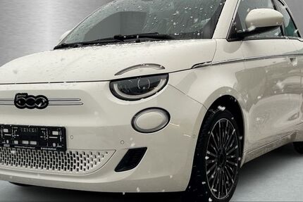 Fiat 500e 3.283 km 26.990 &euro; Schwerin 19061