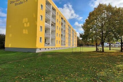 Wohnung Schwerin Mueß - 3 Zimmer, 57 m&sup2;, 358&euro; | Angebot:26294983