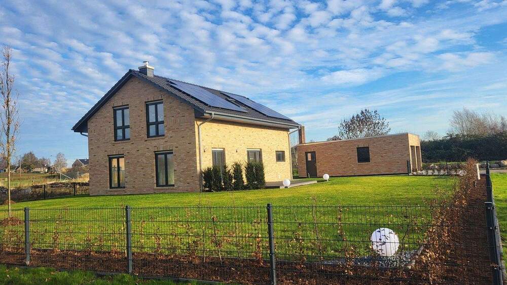 Einfamilienhaus Dobin am See / OT Liessow Liessow - 6 Zimmer, 158 m&sup2;, 585.000&euro; | Angebot:25877512