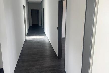Wohnung Crivitz - 6 Zimmer, 180 m&sup2;, 1.500&euro; | Angebot:22051063