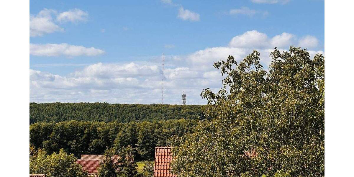 Architektenhaus in Hanglage und Blick auf den Fernsehturm - Ihr neues Zuhause! 6 zimmer